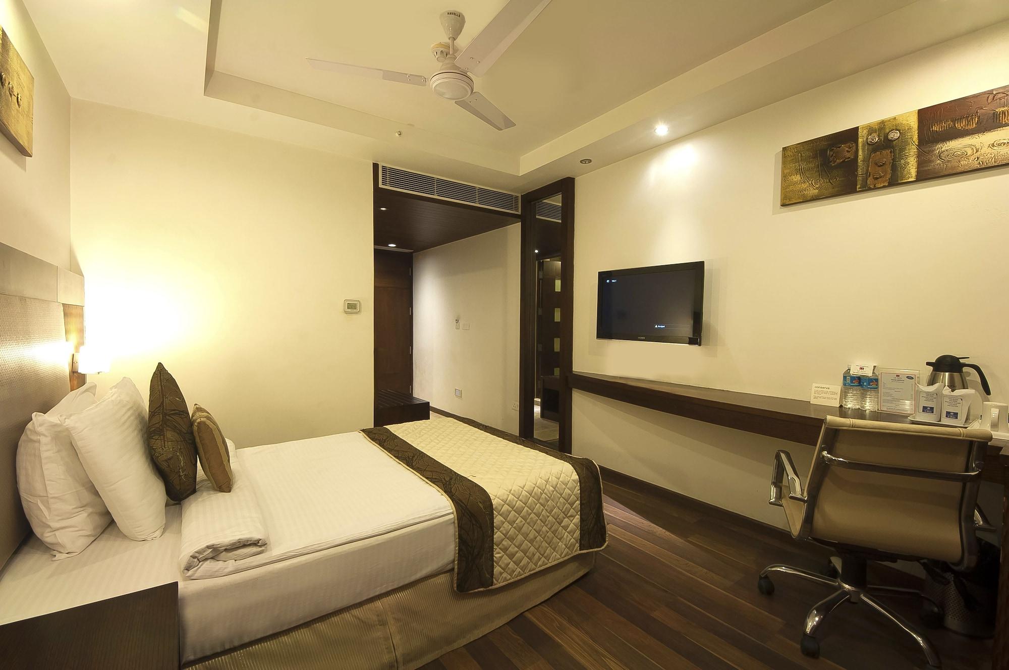 Hotel Le Roi Near New Delhi Railway Station Exteriör bild