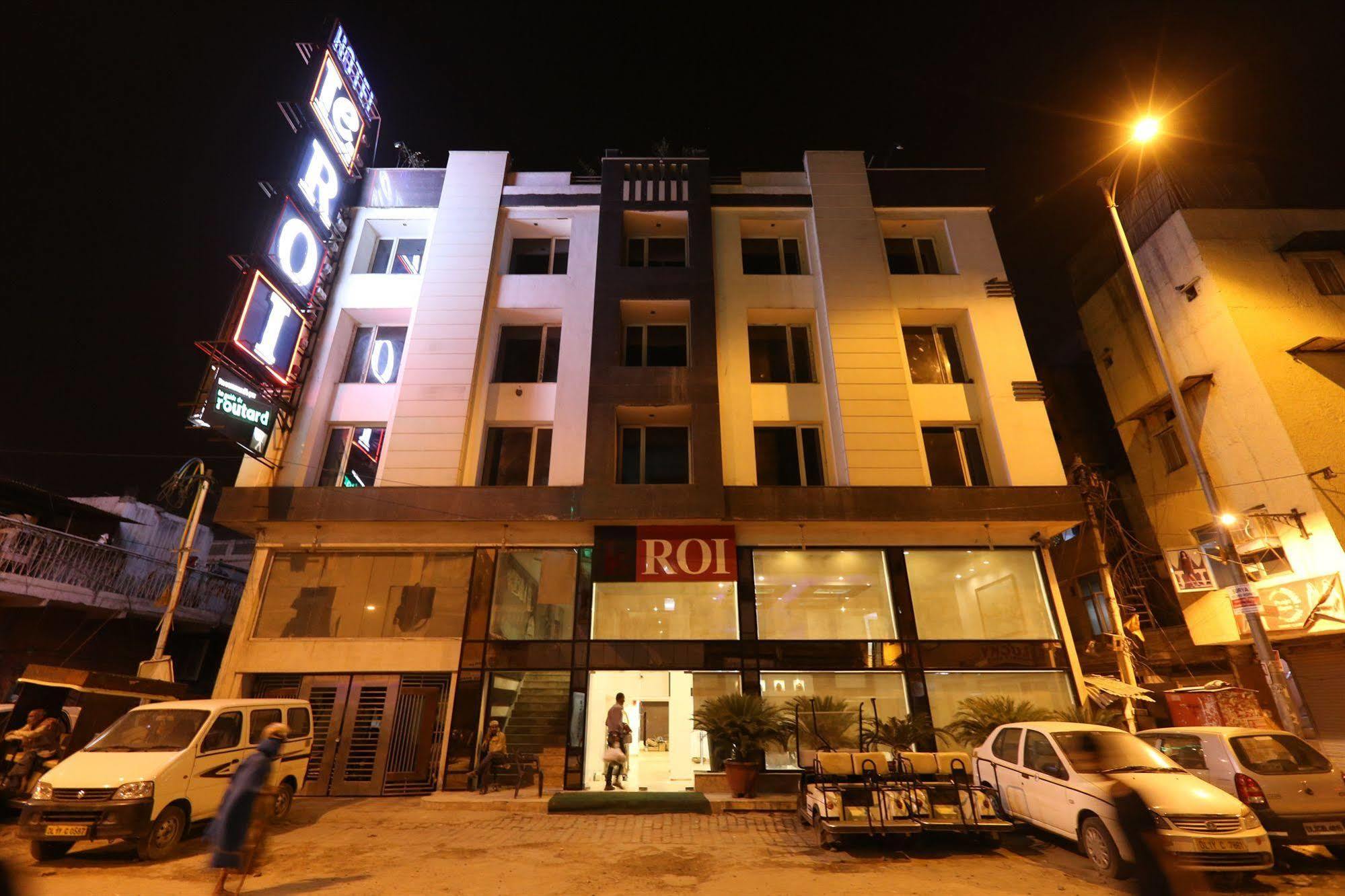 Hotel Le Roi Near New Delhi Railway Station Exteriör bild